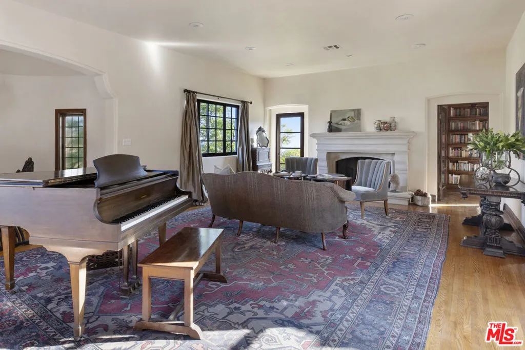 2801 Belden Drive, Los Angeles, California 90068 home-pic-17